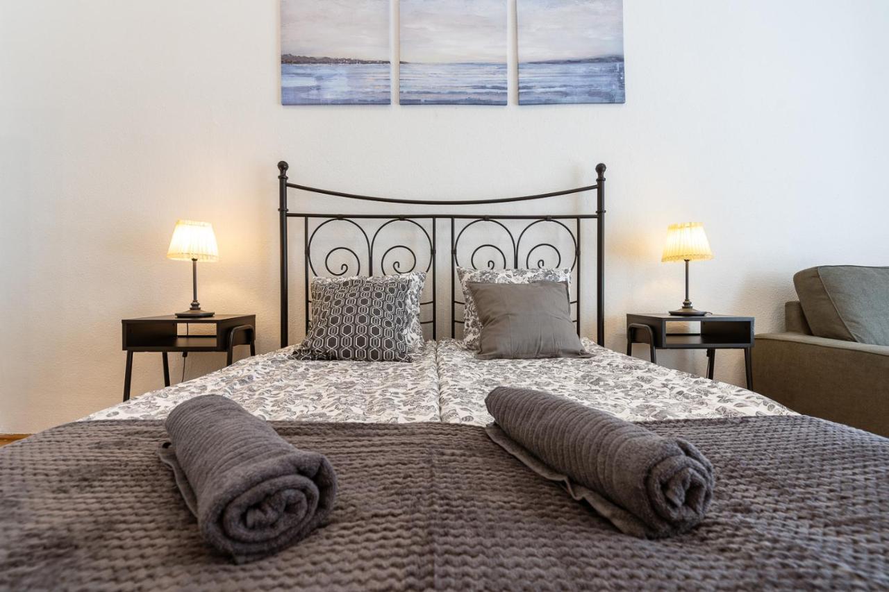 Lovely Apartment Close To Synagogue And Szimpla Garden Budapest Bagian luar foto