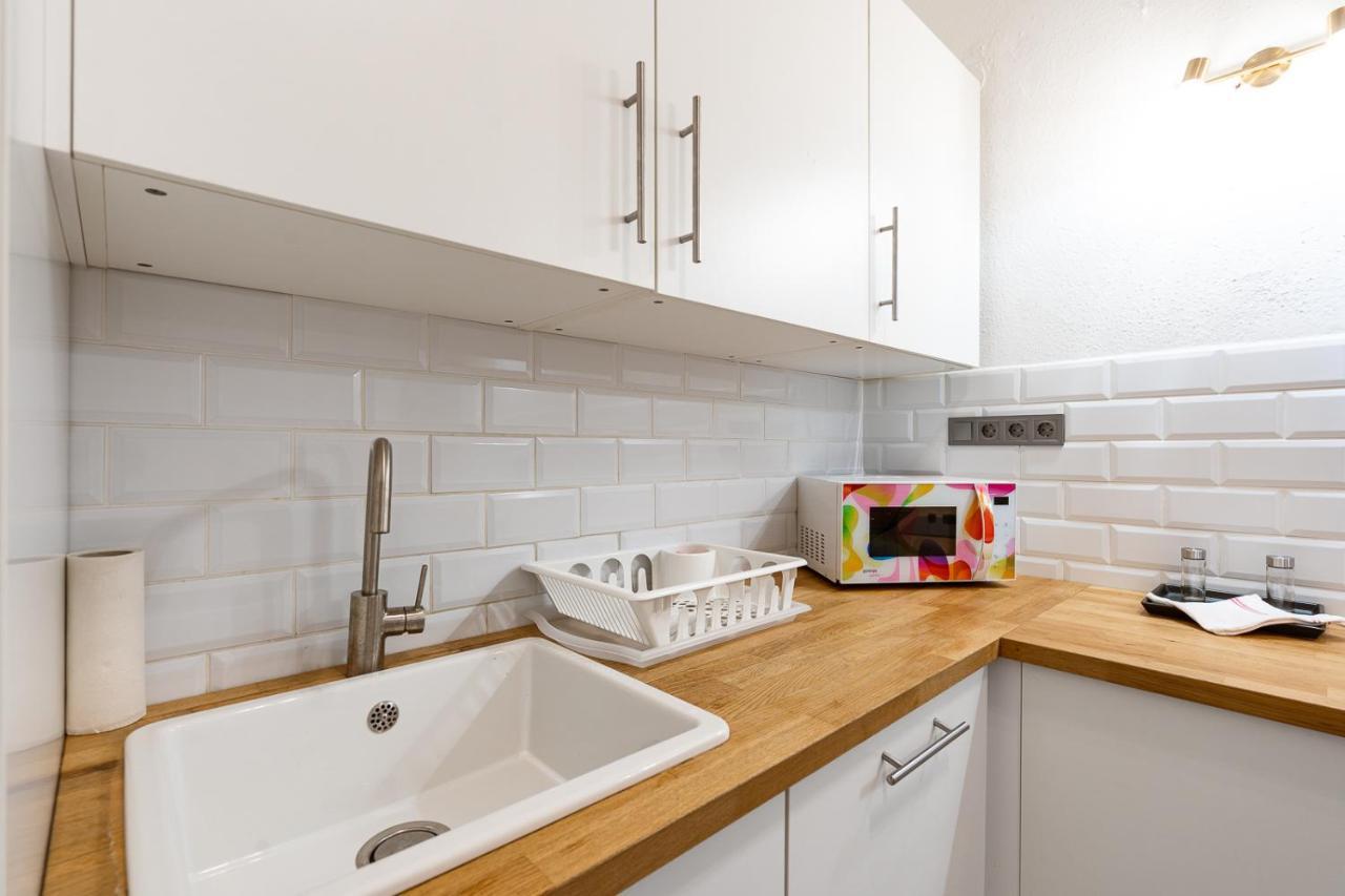 Lovely Apartment Close To Synagogue And Szimpla Garden Budapest Bagian luar foto
