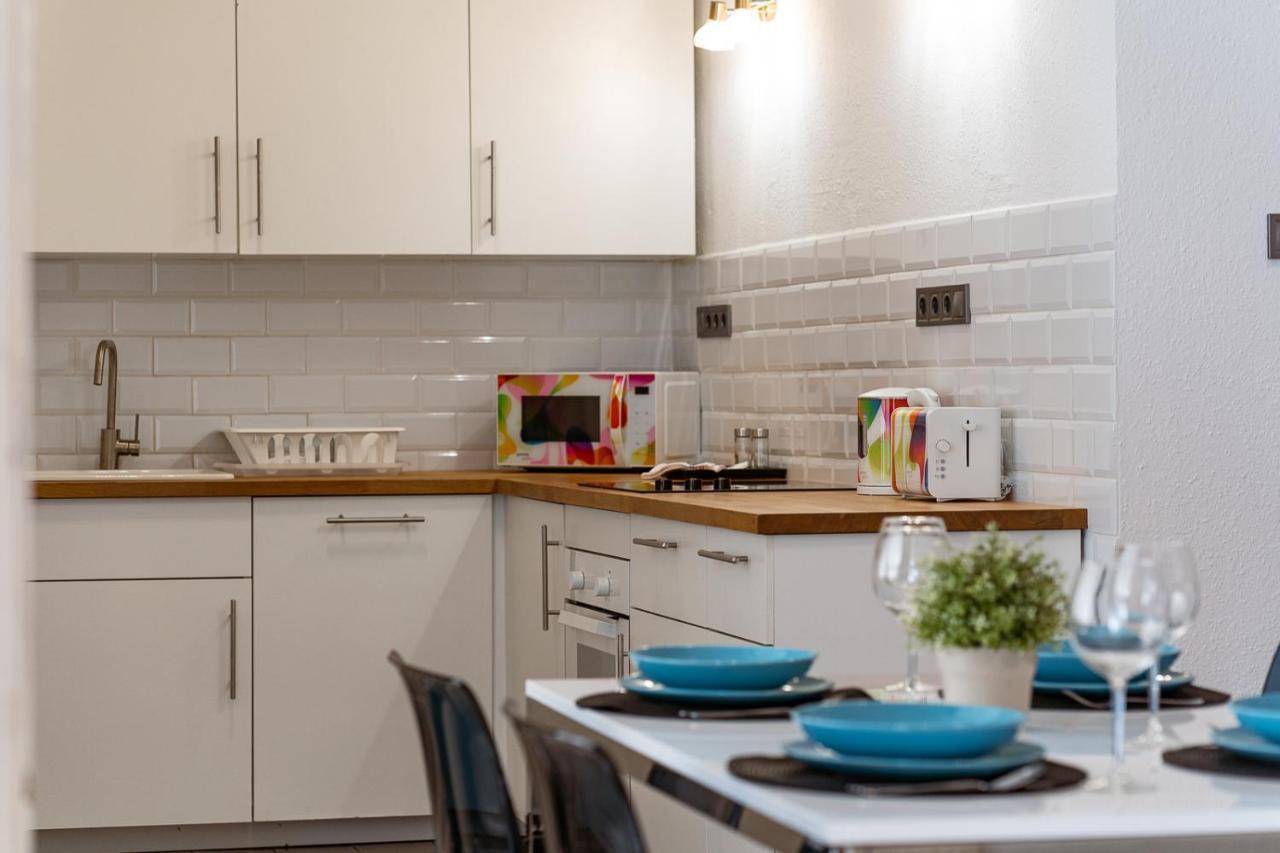 Lovely Apartment Close To Synagogue And Szimpla Garden Budapest Bagian luar foto